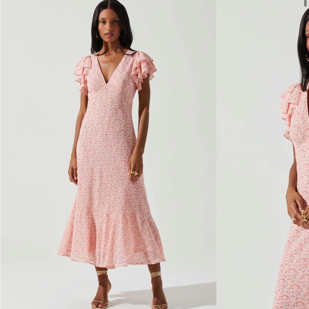 ASTR The Label Celestine Floral Ruffle Midi Dress